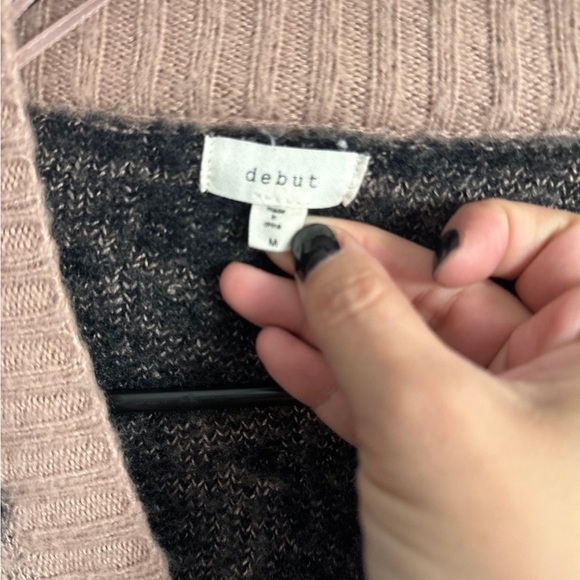 Debut Cardigan - Picture 2 of 2